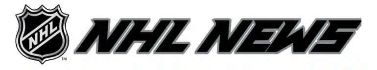 Purple podcast icon with a microphone symbol in the center.