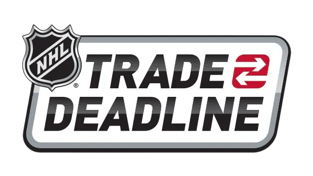 Purple podcast icon with a microphone symbol in the center.